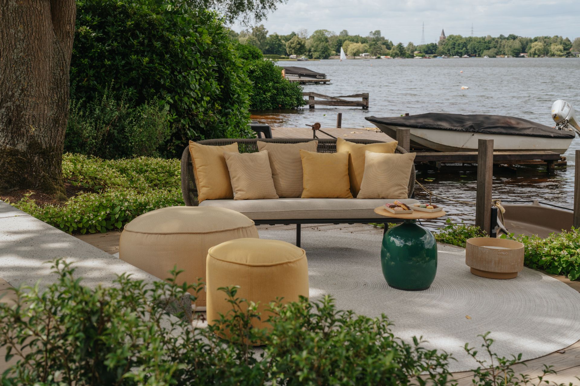 Bella Living tuinmeubelen en tuinaccessoires